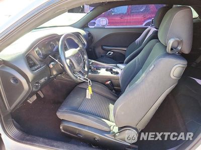 Zdjęcie 7 z 12 samochodu: 2018 DODGE CHALLENGER SXT VIN:2C3CDZAG9JH251893 - miniatura