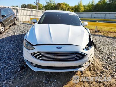 Piąte zdjęcie samochodu w środku: 2018 FORD FUSION SE VIN:3FA6P0HD4JR267579 - miniatura