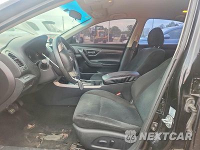 Zdjęcie 7 z 12 samochodu: 2015 NISSAN ALTIMA 2.5 S VIN:1N4AL3AP8FN898521 - miniatura