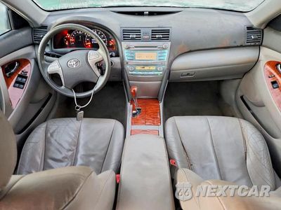 Zdjęcie 8 z 12 samochodu: 2008 TOYOTA CAMRY XLE V6 VIN:4T1BK46K68U568238 - miniatura