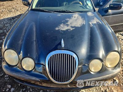 Zdjęcie 11 z 12 samochodu: 2000 JAGUAR S-TYPE VIN:SAJDA01C1YFL13883 - miniatura