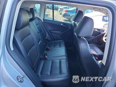 Zdjęcie 11 z 13 samochodu: 2014 VOLKSWAGEN TIGUAN S VIN:WVGBV3AX2EW561341 - miniatura