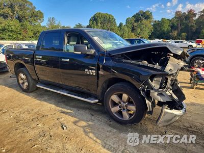 Czwarte zdjęcie samochodu z boku: 2018 RAM 1500 SLT VIN:3C6RR7LT0JG197929 - miniatura