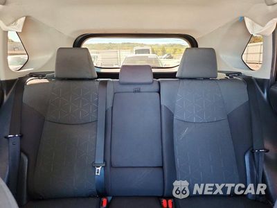 Zdjęcie 10 z 14 samochodu: 2021 TOYOTA RAV4 XLE VIN:2T3P1RFV9MC220680 - miniatura