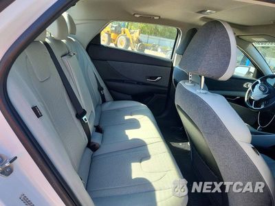 Zdjęcie 10 z 12 samochodu: 2024 HYUNDAI ELANTRA LIMITED VIN:KMHLP4DG4RU772042 - miniatura