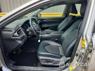 Zdjęcie 7 z 12 samochodu: 2019 TOYOTA CAMRY SE VIN:4T1B11HK2KU817530 - miniatura