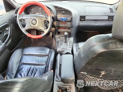 Zdjęcie 8 z 12 samochodu: 1997 BMW M3 AUTOMATIC VIN:WBSCD032XVEE10678 - miniatura