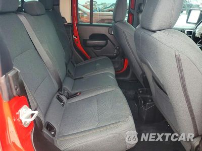 Zdjęcie 10 z 12 samochodu: 2024 JEEP GLADIATOR SPORT VIN:1C6HJTAG2RL118728 - miniatura