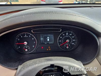 Zdjęcie 9 z 13 samochodu: 2018 KIA SORENTO LX VIN:5XYPGDA35JG426482 - miniatura
