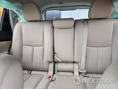 Zdjęcie 10 z 14 samochodu: 2015 NISSAN ROGUE SL VIN:5N1AT2MV2FC765503 - miniatura