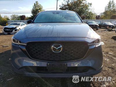 Piąte zdjęcie samochodu w środku: 2023 MAZDA CX-5 PREFERRED VIN:JM3KFBCM1P0206950 - miniatura