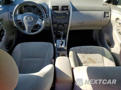 Zdjęcie 8 z 12 samochodu: 2010 TOYOTA COROLLA LE VIN:2T1BU4EE8AC508149 - miniatura