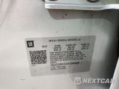 Zdjęcie 12 z 12 samochodu: 2018 CHEVROLET MALIBU LT VIN:1G1ZD5ST2JF255420 - miniatura