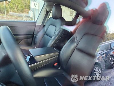 Zdjęcie 7 z 12 samochodu: 2021 TESLA MODEL Y VIN:5YJYGDEE5MF087489 - miniatura