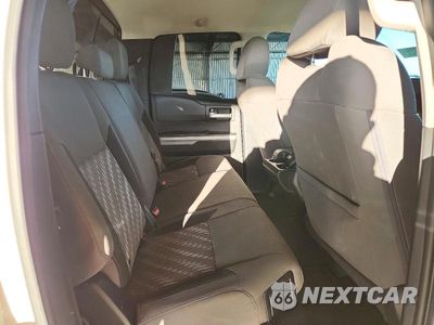 Zdjęcie 10 z 12 samochodu: 2018 TOYOTA TUNDRA SR5 VIN:5TFUY5F18JX770057 - miniatura