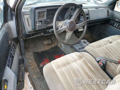 Zdjęcie 8 z 12 samochodu: 1992 GMC SIERRA C3500 HEAVY DUTY VIN:1GDKC34F8NJ520072 - miniatura