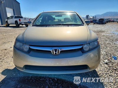 Piąte zdjęcie samochodu w środku: 2008 HONDA CIVIC LX VIN:JHMFA16598S002280 - miniatura