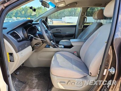 Zdjęcie 7 z 13 samochodu: 2016 KIA SEDONA LX VIN:KNDMB5C17G6178699 - miniatura