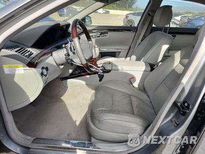 Zdjęcie 7 z 12 samochodu: 2010 MERCEDES-BENZ S 550 VIN:WDDNG7BB0AA314273 - miniatura