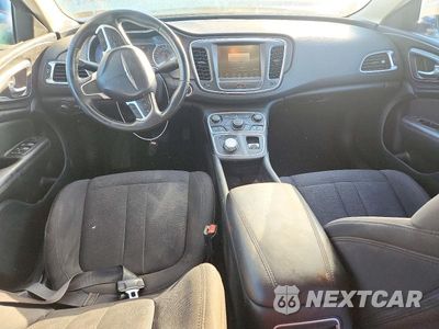 Zdjęcie 8 z 13 samochodu: 2015 CHRYSLER 200 LIMITED VIN:1C3CCCAB9FN671740 - miniatura
