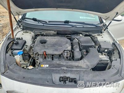 Zdjęcie 11 z 12 samochodu: 2015 HYUNDAI SONATA SE VIN:5NPE24AF1FH004452 - miniatura