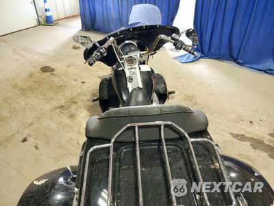 Zdjęcie 6 z 9 samochodu: 2004 HARLEY-DAVIDSON FLHRI VIN:1HD1FBW104Y722928 - miniatura