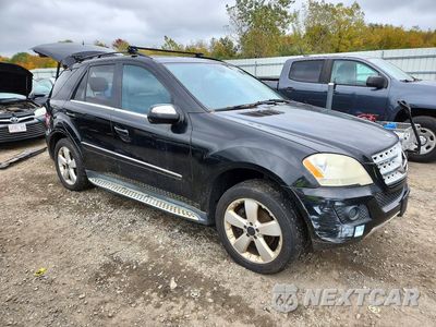 Czwarte zdjęcie samochodu z boku: 2010 MERCEDES-BENZ ML 350 4MATIC VIN:4JGBB8GB3AA564743 - miniatura