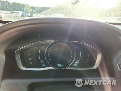 Zdjęcie 9 z 14 samochodu: 2015 VOLVO XC60 T6 R-DESIGN PREMIER VIN:YV4902RF0F2560928 - miniatura