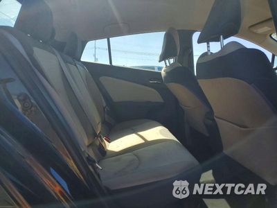 Zdjęcie 10 z 12 samochodu: 2018 TOYOTA PRIUS TWO VIN:JTDKBRFU0J3587141 - miniatura