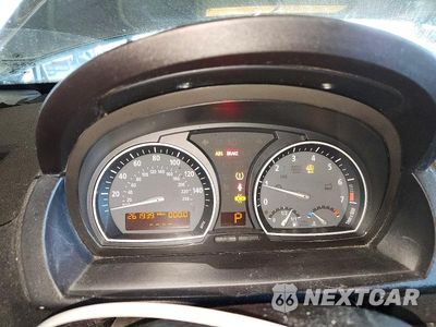 Zdjęcie 9 z 13 samochodu: 2005 BMW X3 3.0I VIN:WBXPA93405WD09802 - miniatura
