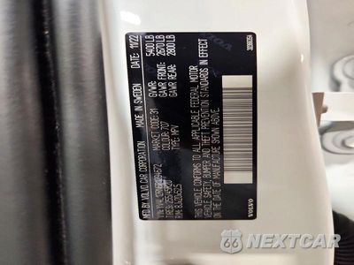 Zdjęcie 14 z 14 samochodu: 2023 VOLVO XC60 PLUS VIN:YV4L12RN6P1294672 - miniatura