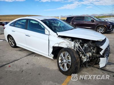 Czwarte zdjęcie samochodu z boku: 2019 HYUNDAI SONATA SEL VIN:5NPE34AF2KH770259 - miniatura