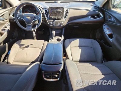 Zdjęcie 8 z 12 samochodu: 2020 CHEVROLET MALIBU LT VIN:1G1ZD5ST1LF052232 - miniatura