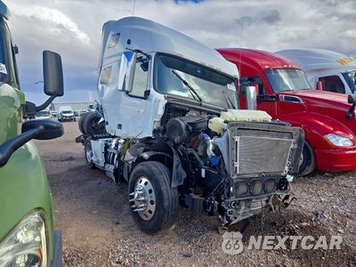 Czwarte zdjęcie samochodu z boku: 2024 VOLVO VNL SEMI TRUCK VIN:4V4NC9EH2RN660173 - miniatura