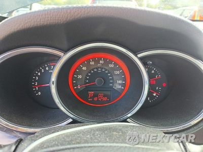 Zdjęcie 9 z 13 samochodu: 2013 KIA SORENTO SX VIN:5XYKWDA26DG337545 - miniatura