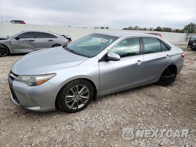 2015 TOYOTA CAMRY SE 4T1BF1FK9FU920924 - główne zdjęcie licytacji z USA - miniatura