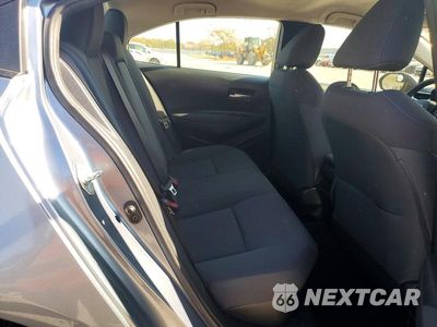 Zdjęcie 10 z 12 samochodu: 2021 TOYOTA COROLLA LE VIN:JTDEAMDE1MJ029605 - miniatura