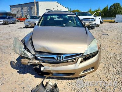 Piąte zdjęcie samochodu w środku: 2007 HONDA ACCORD EX VIN:1HGCM66597A016825 - miniatura