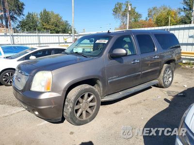 2011 GMC YUKON XL DENALI 1GKS2MEFXBR315074 - główne zdjęcie licytacji z USA - miniatura