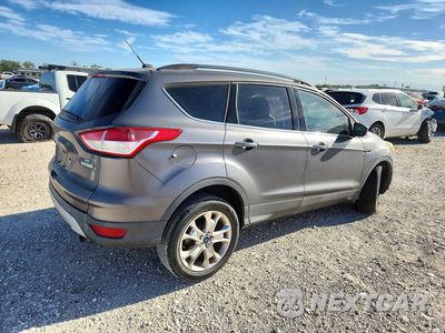 Trzecie zdjęcie samochodu z tyłu: 2013 FORD ESCAPE SE VIN:1FMCU0G94DUC54486 - miniatura