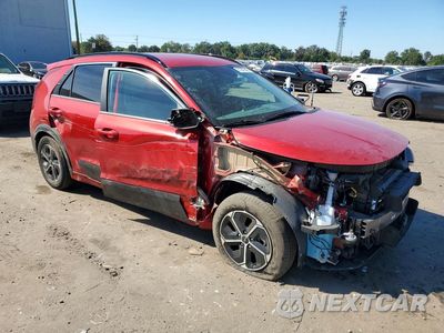 Czwarte zdjęcie samochodu z boku: 2025 KIA NIRO EX VIN:KNDCR3LE6S5246097 - miniatura