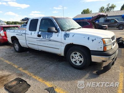 Czwarte zdjęcie samochodu z boku: 2003 CHEVROLET SILVERADO C1500 VIN:2GCEC19V631145425 - miniatura