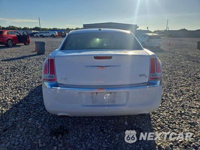 Zdjęcie 6 z 12 samochodu: 2014 CHRYSLER 300C VIN:2C3CCAEG6EH379903 - miniatura