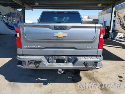 Zdjęcie 6 z 13 samochodu: 2021 CHEVROLET SILVERADO K1500 CUSTOM VIN:3GCPYBEK6MG278027 - miniatura