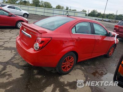 Trzecie zdjęcie samochodu z tyłu: 2013 CHEVROLET SONIC LT VIN:1G1JC5SH3D4162725 - miniatura