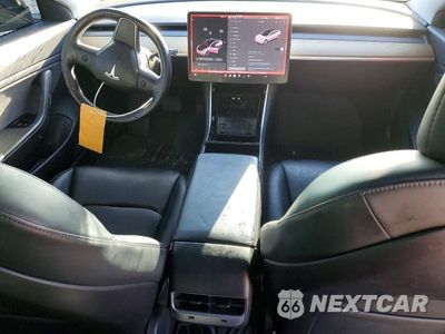 Zdjęcie 8 z 12 samochodu: 2019 TESLA MODEL 3 VIN:5YJ3E1EA8KF400043 - miniatura