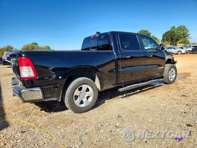 Trzecie zdjęcie samochodu z tyłu: 2019 RAM 1500 BIG HORN/LONE STAR VIN:1C6SRFMTXKN680590 - miniatura