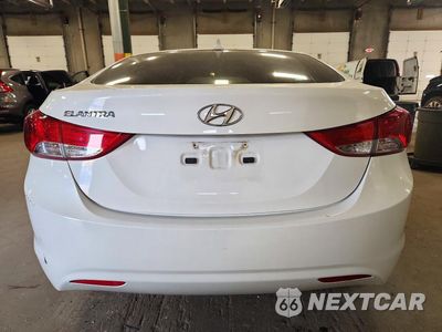 Zdjęcie 6 z 12 samochodu: 2013 HYUNDAI ELANTRA GLS VIN:5NPDH4AE2DH163656 - miniatura