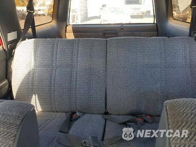 Zdjęcie 10 z 13 samochodu: 1992 TOYOTA 4RUNNER SR5 V6 VIN:JT3VN39W1N8035594 - miniatura