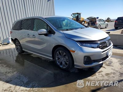 Czwarte zdjęcie samochodu z boku: 2026 HONDA ODYSSEY TOURING VIN:5FNRL6H86TB057708 - miniatura